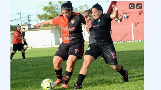 Sporting debutó con un empate en Primera