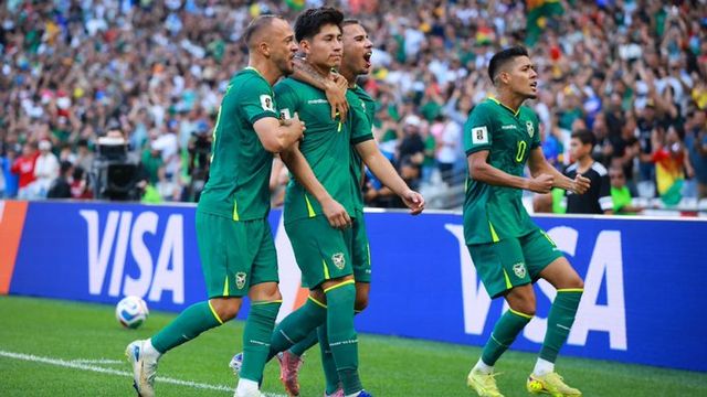 Bolivia doblegó a Surinam y definirá la clasificación al Mundial ante Irak.