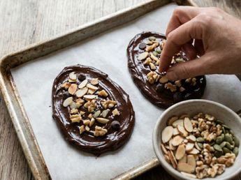 Cómo hacer huevos de Pascua sin TACC en casa: la receta saludable con solo 3 ingredientes