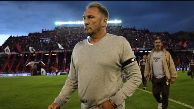 Claudio Spotoni confesó que no pudo disfrutar del todo su paso por River y la Selección.
