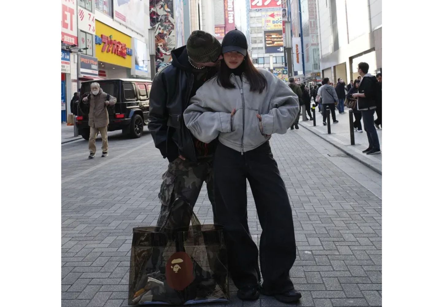 La pareja en su viaje a Japón.