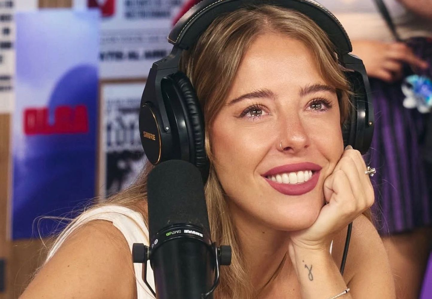 Corset albiceleste y jean "acid wash": el look de Nati Jota que es furor y todos quieren copiar