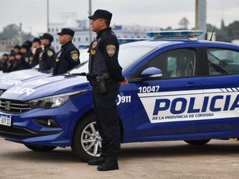 El fuerte cruce entre Llaryora y De Loredo por la edad de retiro policial