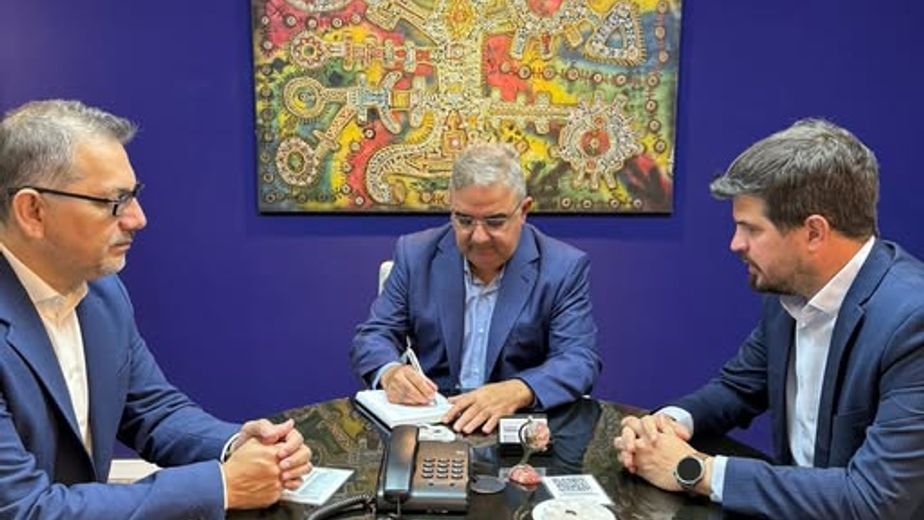 Jalil recibió a directivos de Albemarle por una nueva etapa de exploración