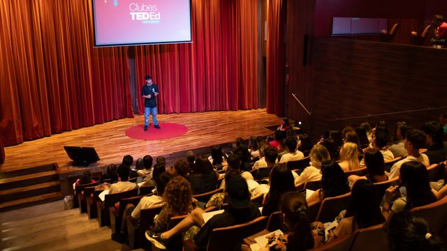 Lanzamiento Clubes TED-Ed Argentina.