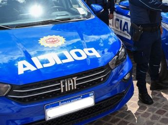 Robó una camioneta con tres menores adentro: terror en la ciudad de Córdoba