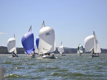 El lago San Roque se prepara para los 20 años de la Regata de la Primavera