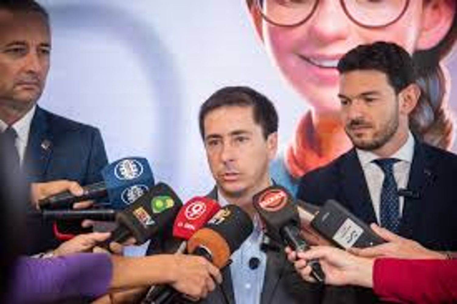 Polémica por el uso de IA en salud mental: fuerte rechazo académico y defensa del Gobierno