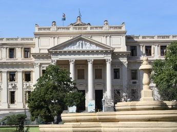 Fallo histórico en Córdoba: prohíben que las empresas paguen indemnizaciones en cuotas