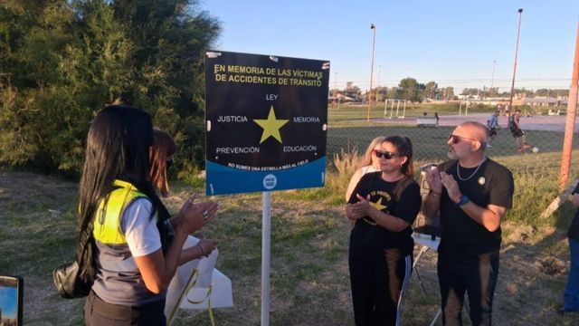 Colocan una Estrella Amarilla para recordar 18 víctimas de la ruta 229