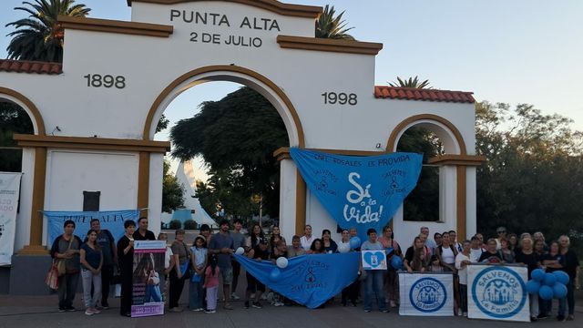 Punta Alta se sumó a la Marcha Provida junto al resto del país