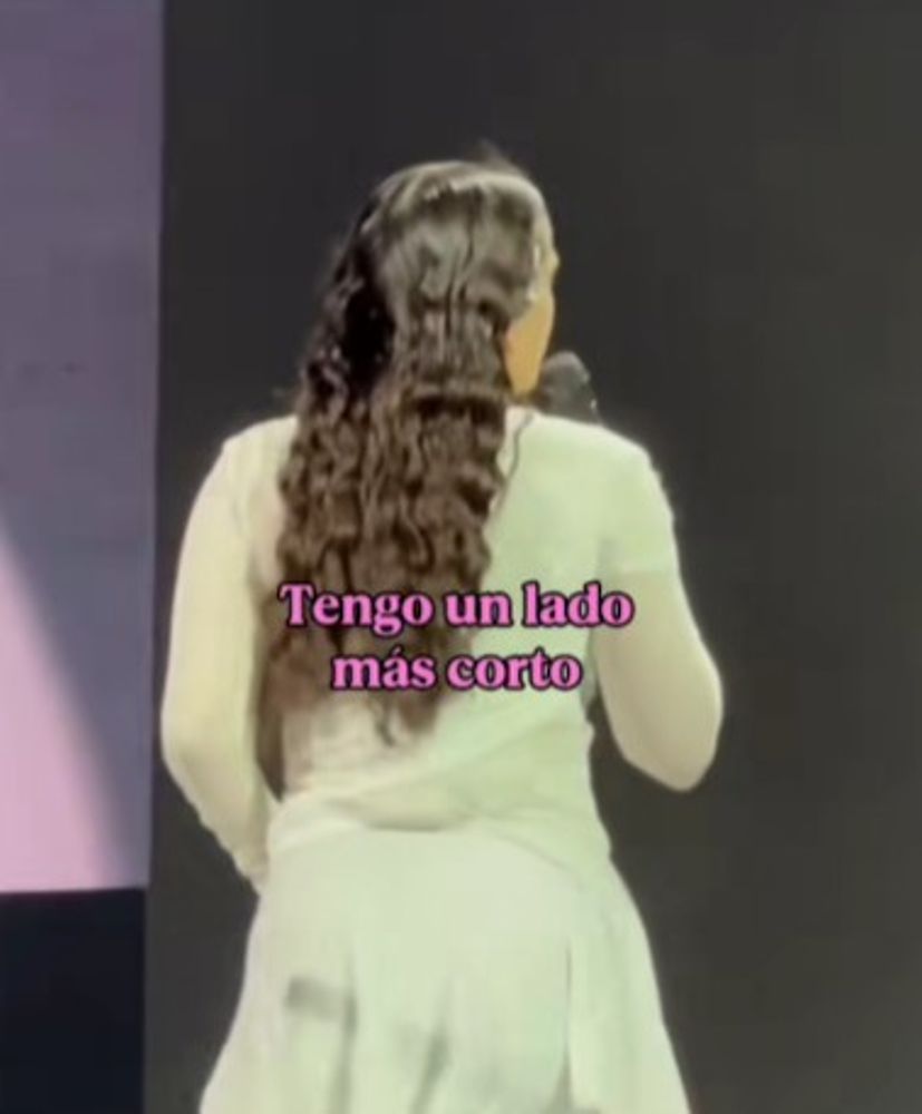 Rosalía confesó el insólito accidente que tuvo en pleno show y sorprendió a todos: "Tengo uno más corto que el otro..."