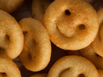 Cómo hacer caritas de papa versión caseras: el truco para que queden iguales a las del supermercado