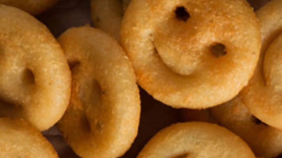 Cómo hacer caritas de papa versión caseras: el truco para que queden iguales a las del supermercado