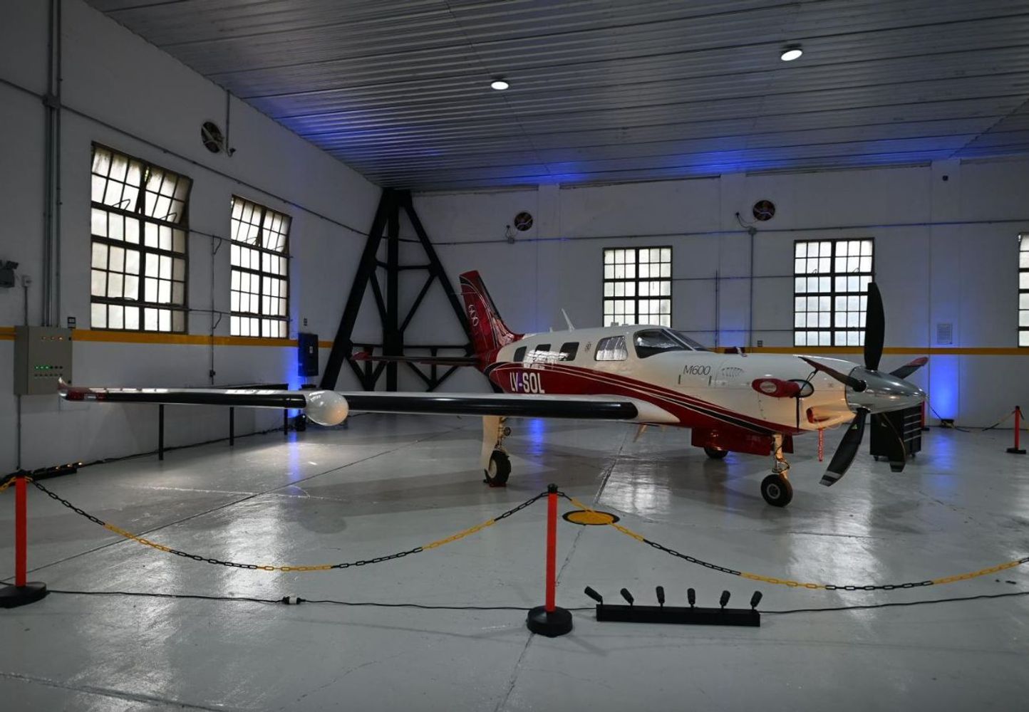 Altaviación inauguró su hangar en Fadea.