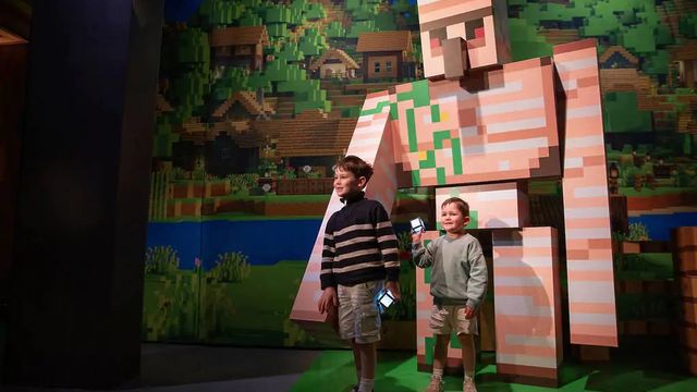 Minecraft Experience: Moonlight Trail