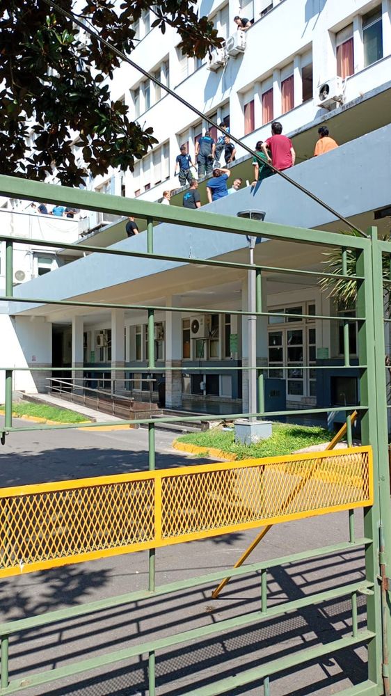 Intento de suicidio Hospital Churruca