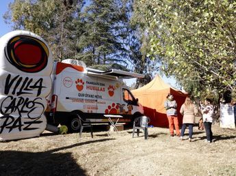 El quirófano móvil de Familias con Huellas llega a barrio El Fantasio