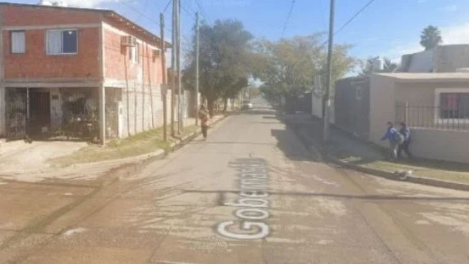 Una mujer se atrincheró con sus hijos y amenazó con incendiar su casa en Córdoba