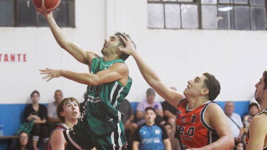 Básquet: Altense ganó y es el único puntero de la Liga de Plata