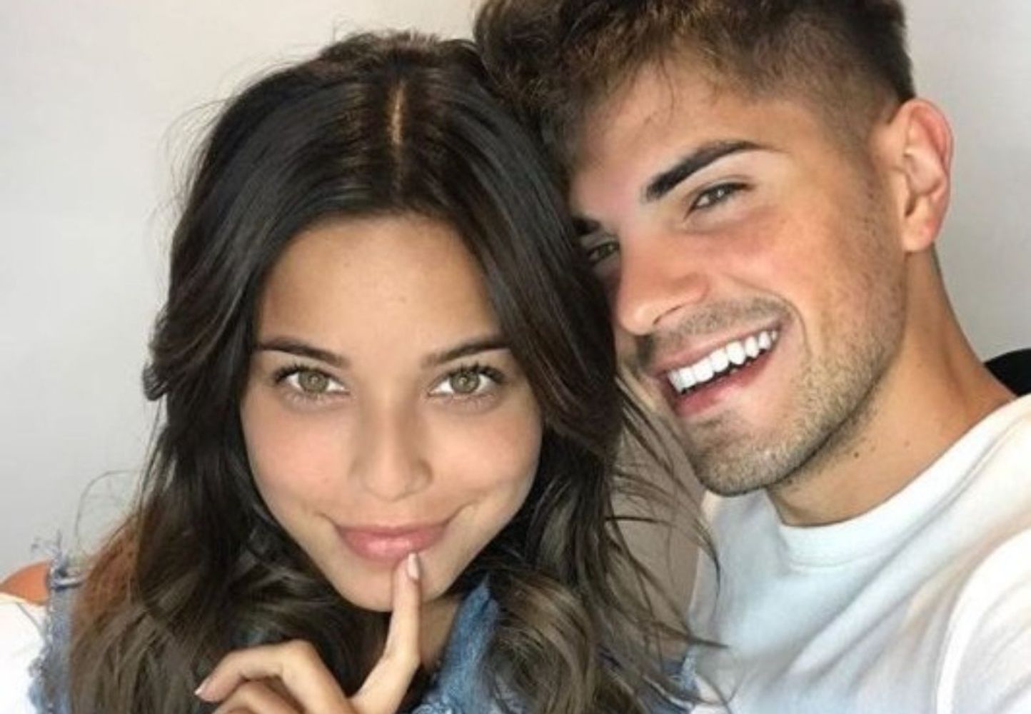 Emilia y Fer cuando eran pareja.