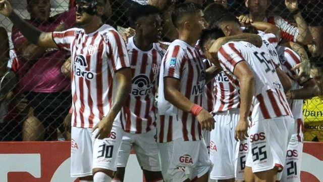 Instituto va por más contra Riestra.
