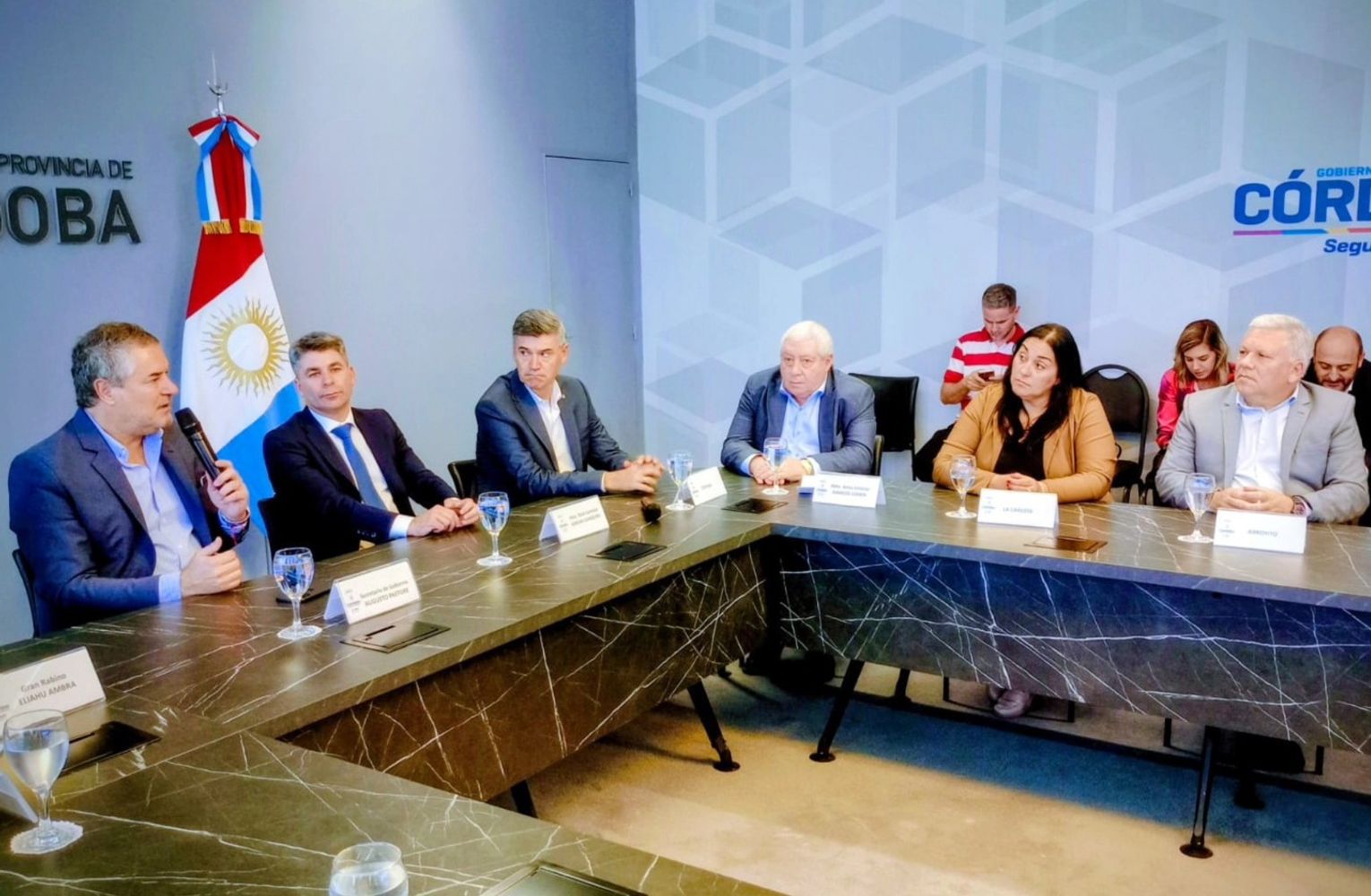 El intendente Gustavo Benedetti Arroyito se reunió con el Gran Rabino de AMIA Eliahu Hamra
