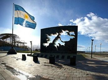 Marcha de Malvinas: historia y letra completa para leer e imprimir