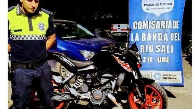 Un operativo por robo agravado terminó con armas, droga y una moto secuestradas.