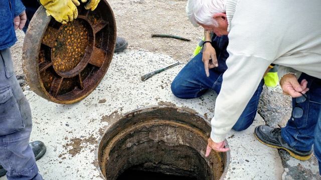 Comenzó la obra de recambio de la colectora cloacal en calle Jujuy