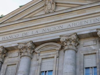 Presentan una denuncia penal por créditos millonarios del Banco Nación a funcionarios y legisladores