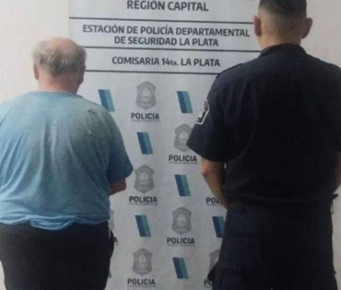 El padre del menor dijo que lo encerró "por seguridad".