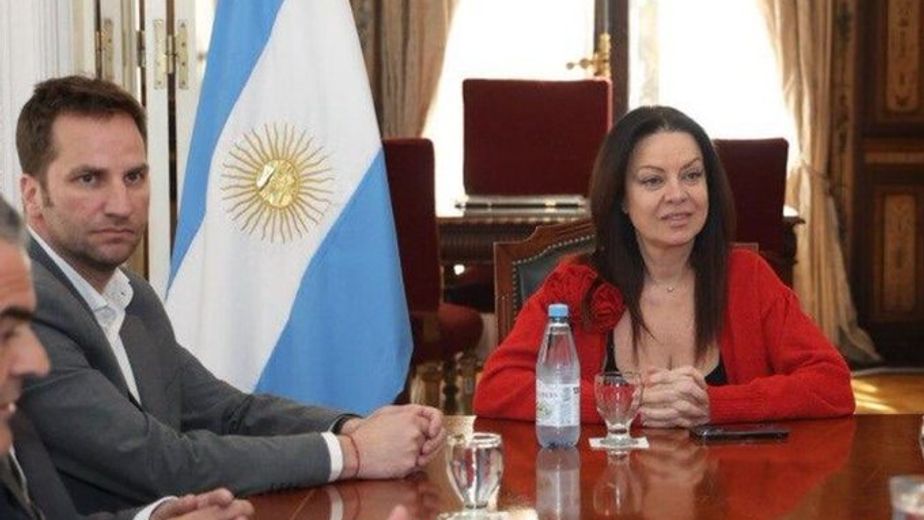 Sandra Pettovello desplazó a Leandro Massaccesi de Capital Humano, y el ahora exfuncionario hizo su descargo.
