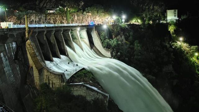 El dique La Viña, colmado. Y zonas afectadas en Traslasierra por la inundación.