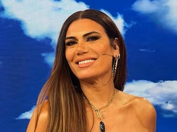 ¡Inesperado! Flor de la V reveló el sorpresivo regalo que le pidieron sus hijos para su cumpleaños de 15