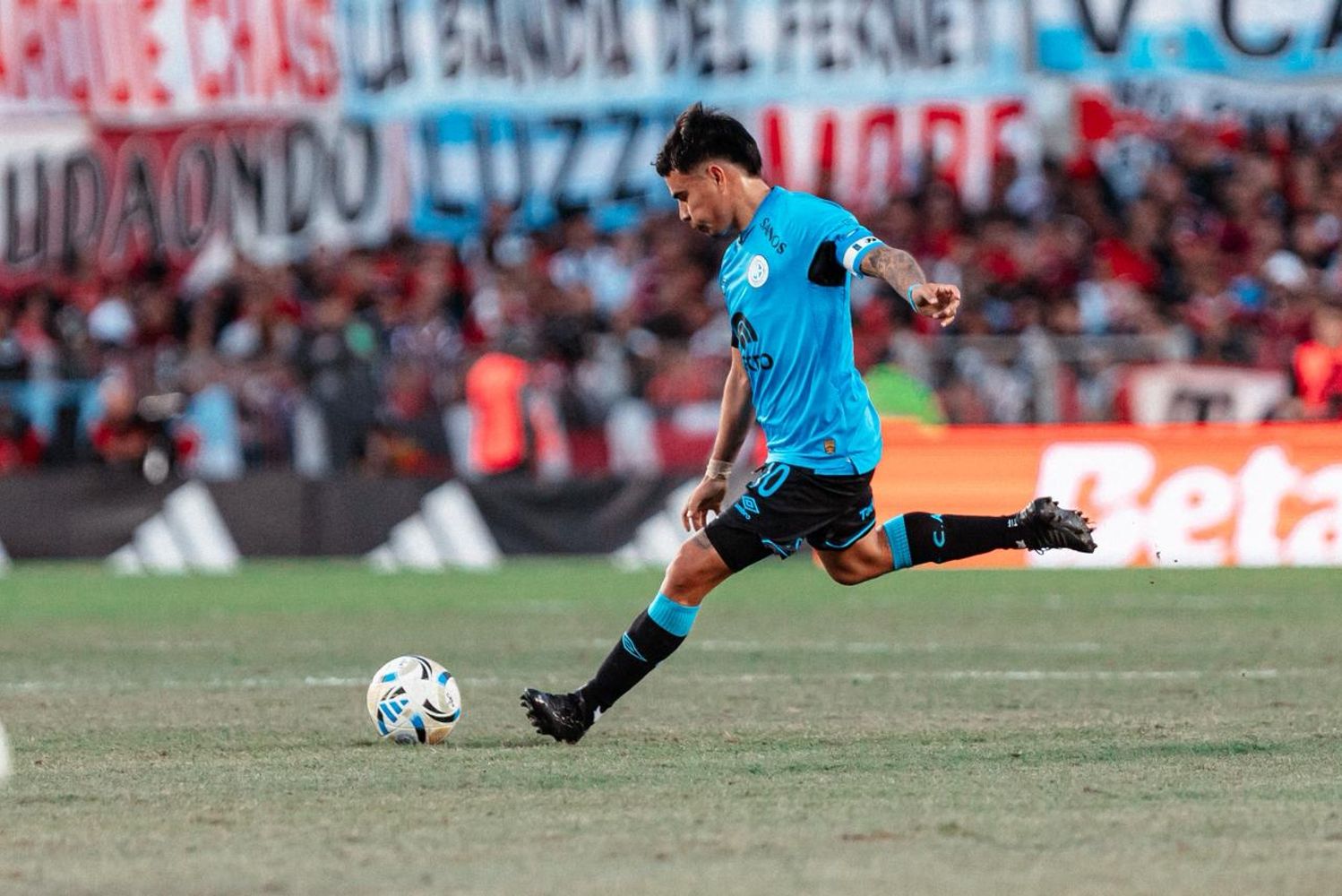 Lucas Zelarayán y una declaración fuerte por la actuación de Belgrano en el Monumental.