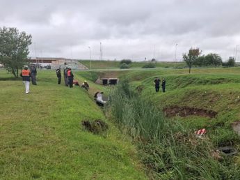 Tragedia en Córdoba: un joven murió tras despistar y volcar en un desagüe en plena Circunvalación