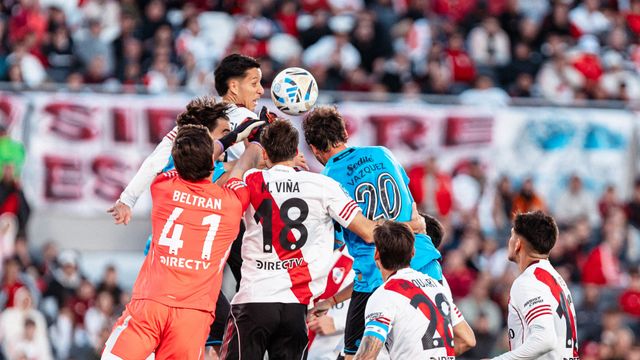 Belgrano perdió con River en el Mas Monumental