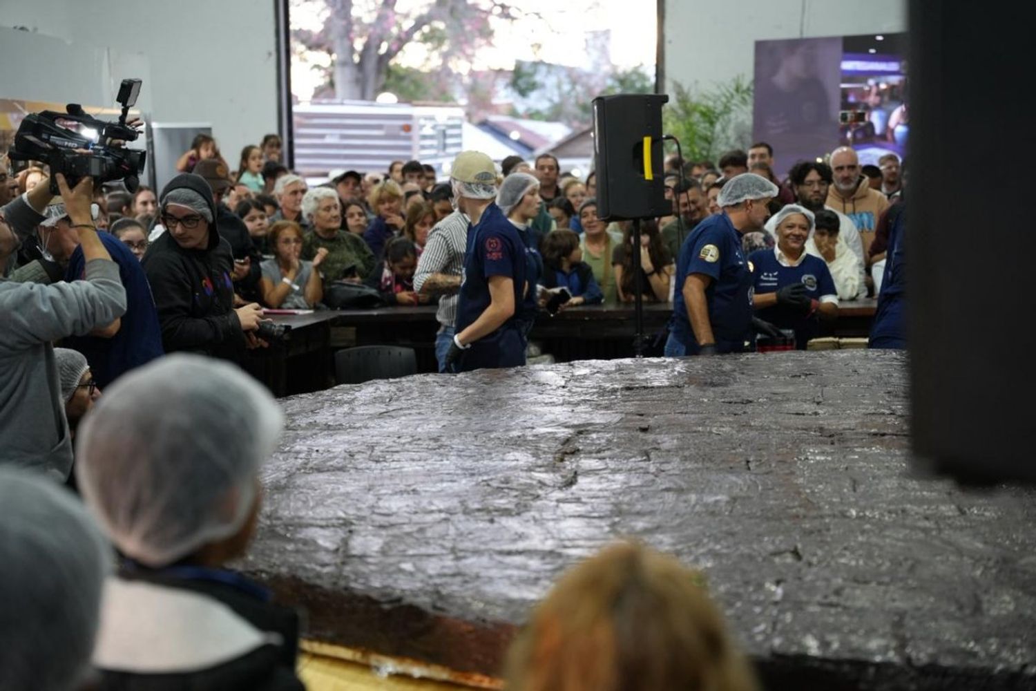 Récord mundial confirmado: el alfajor más grande del mundo nació en Entre Ríos