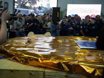 Récord mundial confirmado: el alfajor más grande del mundo nació en Entre Ríos