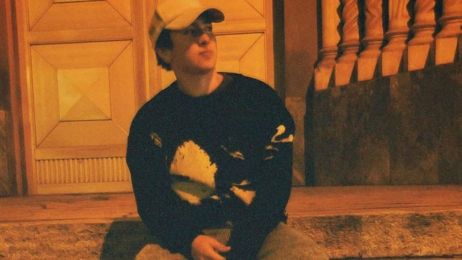 "Ser mágico": Quién era Luca, el estudiante que murió en una residencia universitaria de Córdoba