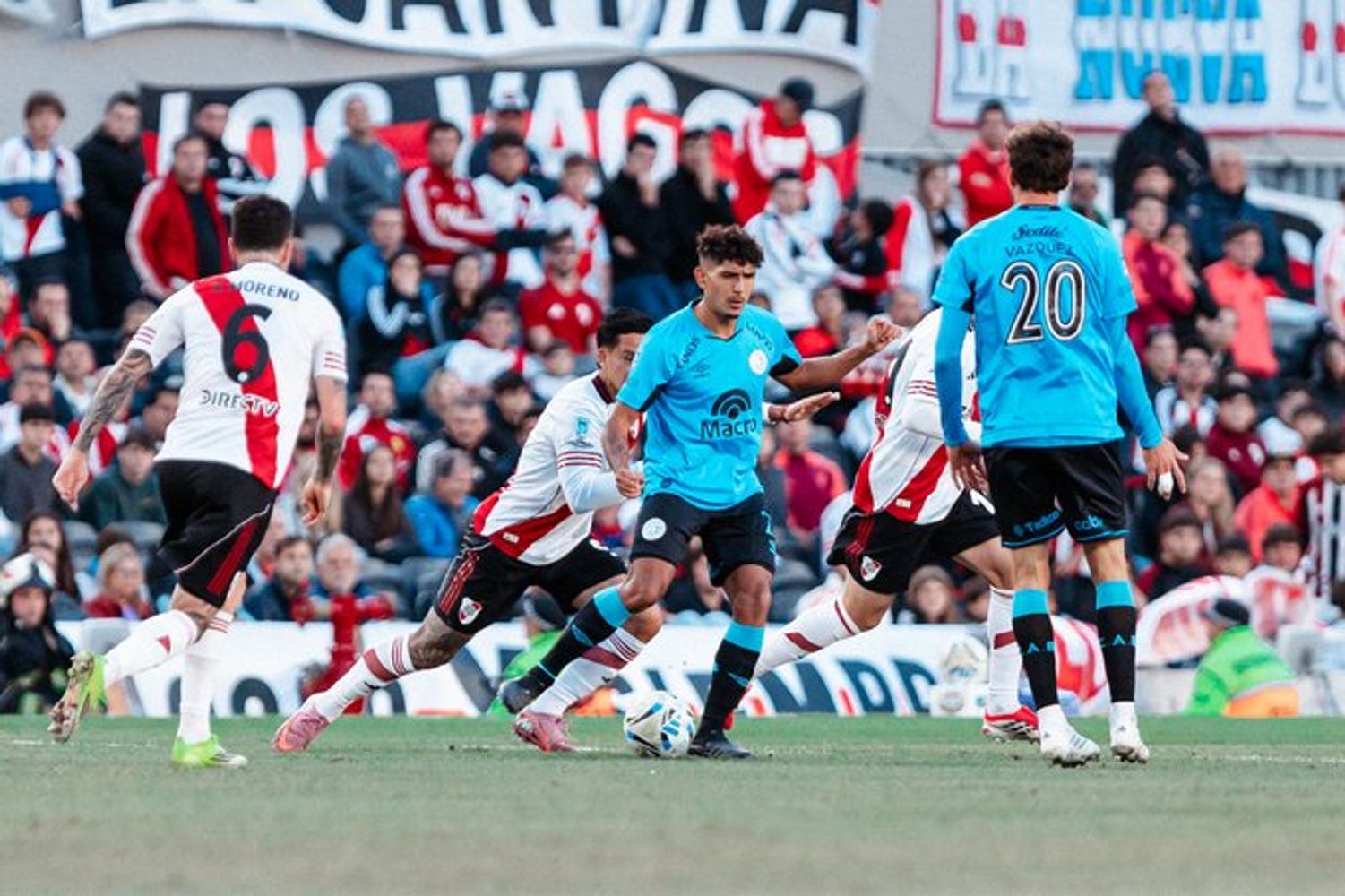 A Belgrano le rodearon la manzana. La goleada ante River lo bajó al quinto puesto de una tabla en la que hace tres fechas era puntero.