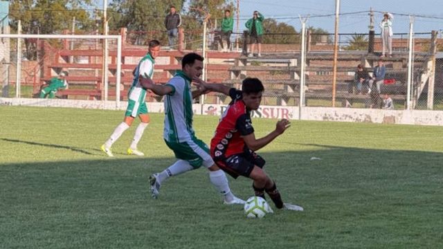 Sporting goleó 3 a 0 a Bella Vista.