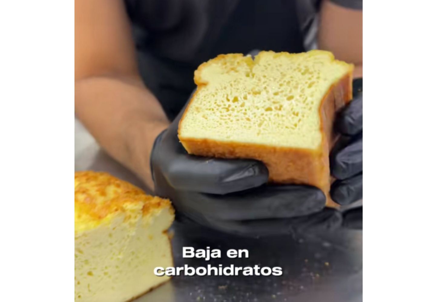 Así queda el budín por dentro.