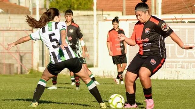 Sporting derrotó a Villa Mitre por la tercera fecha del Femenino de la Liga del Sur.
