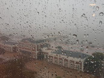 Lunes con lluvias, tormentas y brusco descenso de temperatura en Misiones