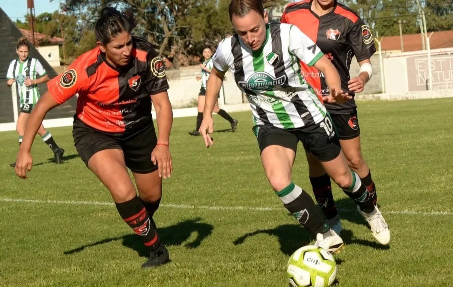 Sporting derrotó a Villa Mitre por la tercera fecha del Femenino de la Liga del Sur.