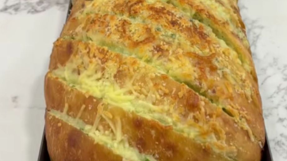 Pan de ajo sin amasar: el secreto de la fermentación lenta para una masa perfecta