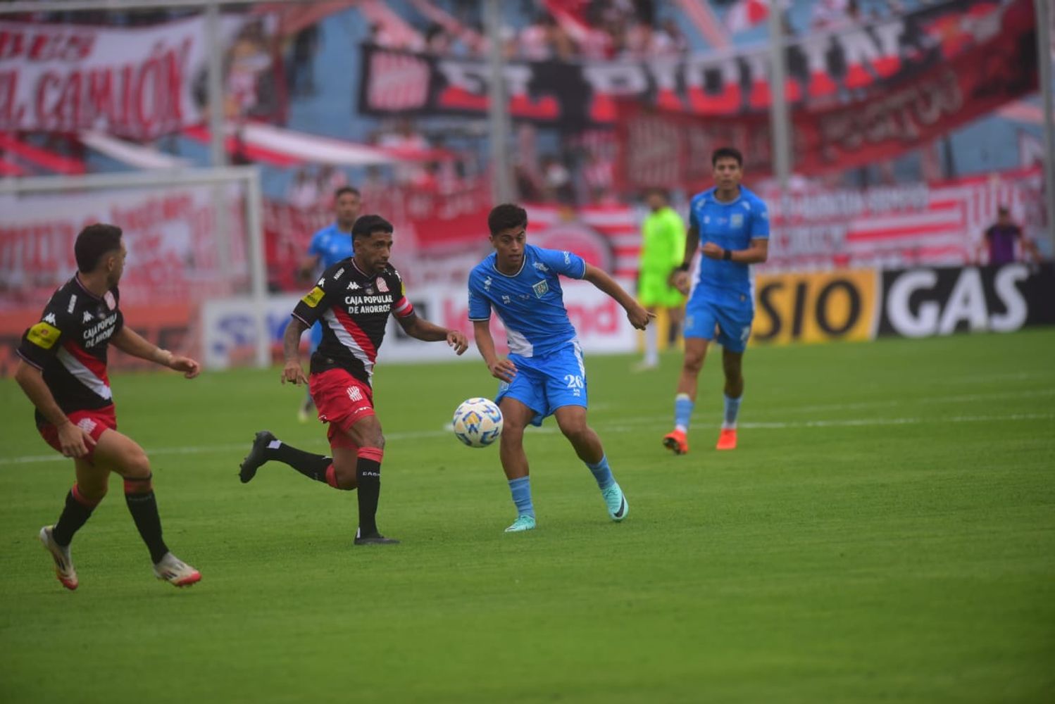 Estudiantes de Río Cuarto y San Martín de Tucumán juegan en cancha de Belgrano por Copa Argentina