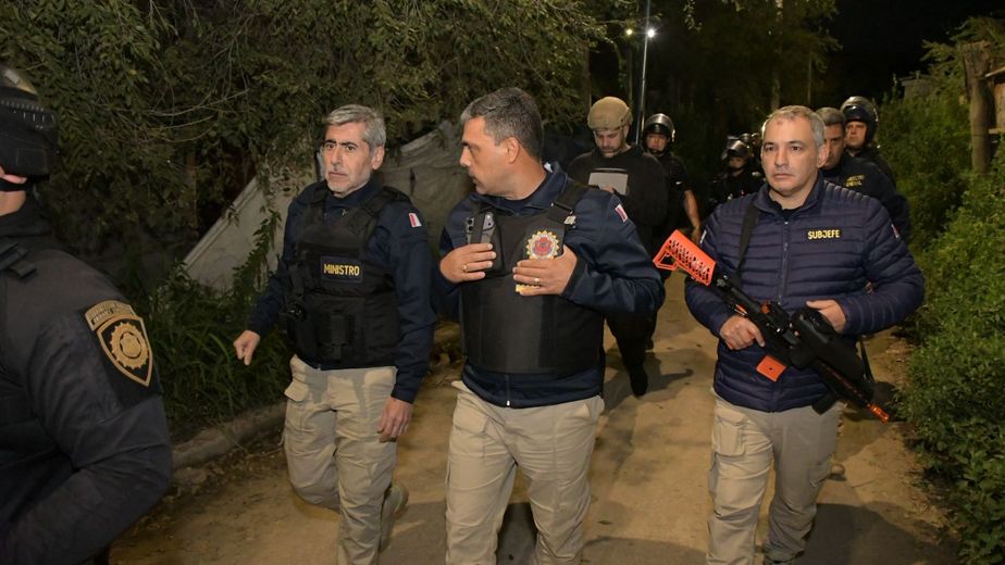 Fuerte operativo policial en Córdoba: desplegaron más de 300 efectivos en la zona oeste